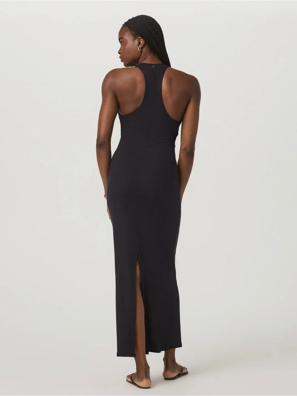 Vuori sleek black